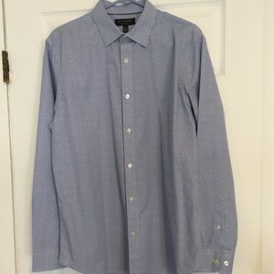 Banana Republic men’s dress shirt